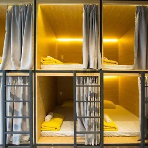 Хостел Capsule 5min Walking From Saraf Dg Metro Station, Дубай